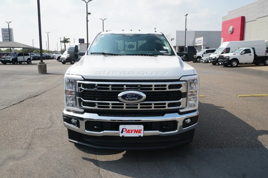2026 Ford Super Duty F-350 DRW XL