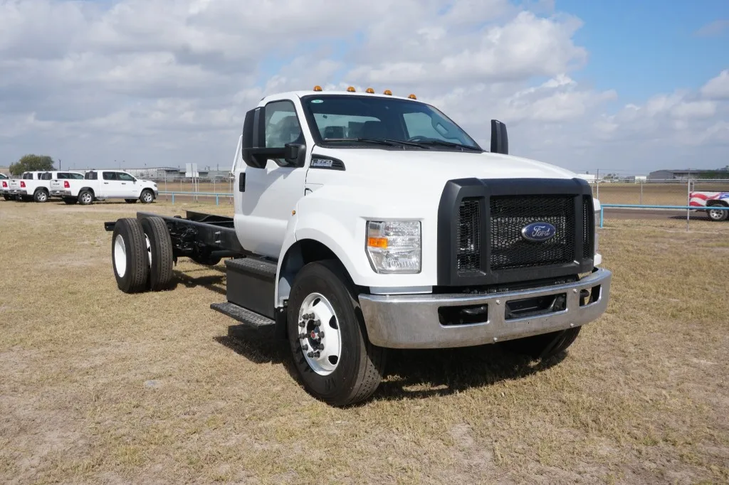 2027 Ford F-650 Straight Frame 