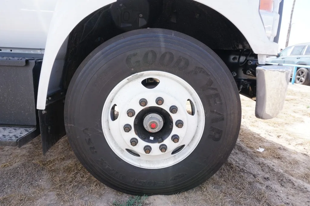 2027 Ford F-650 Straight Frame 