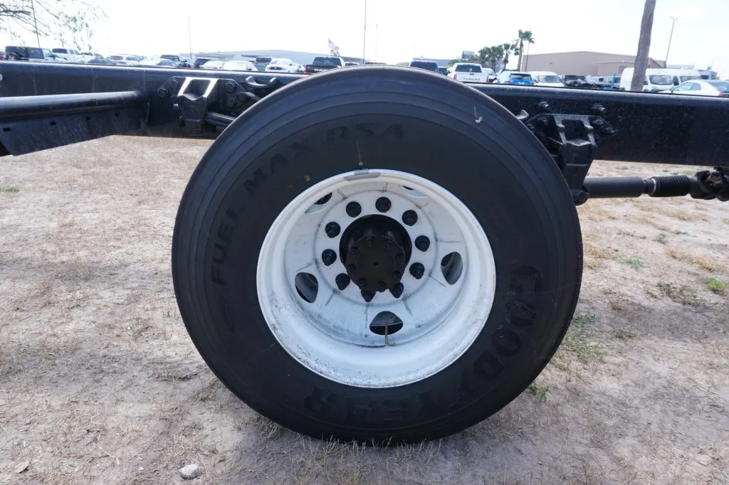 2027 Ford F-650 Straight Frame 