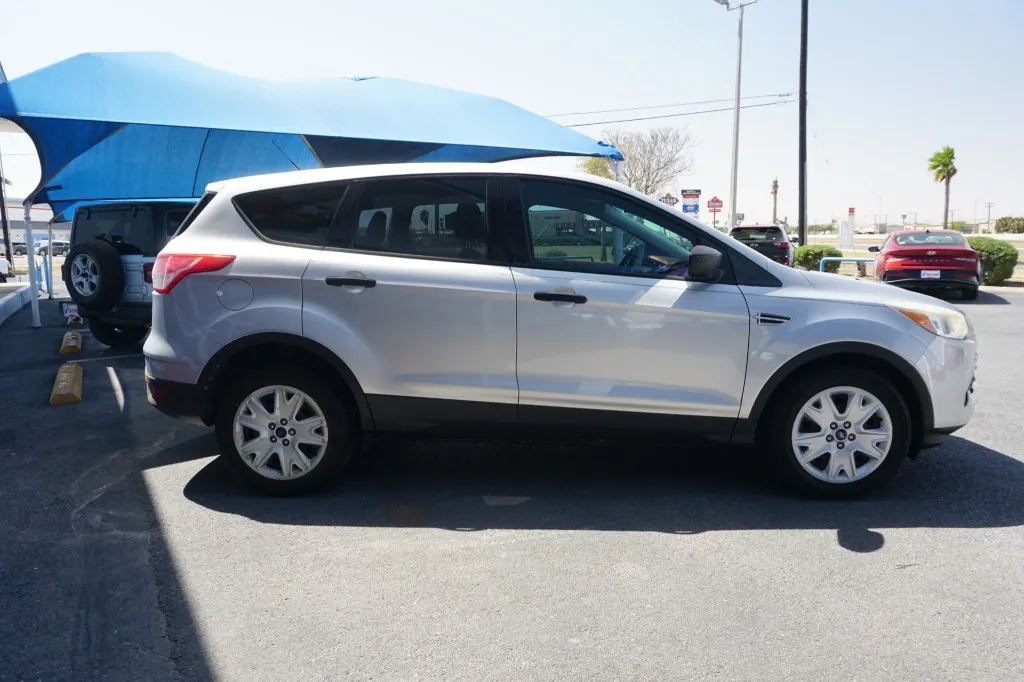 2015 Ford Escape S