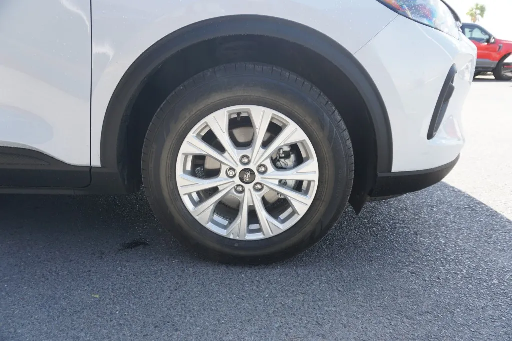 2025 Ford Escape Active Active