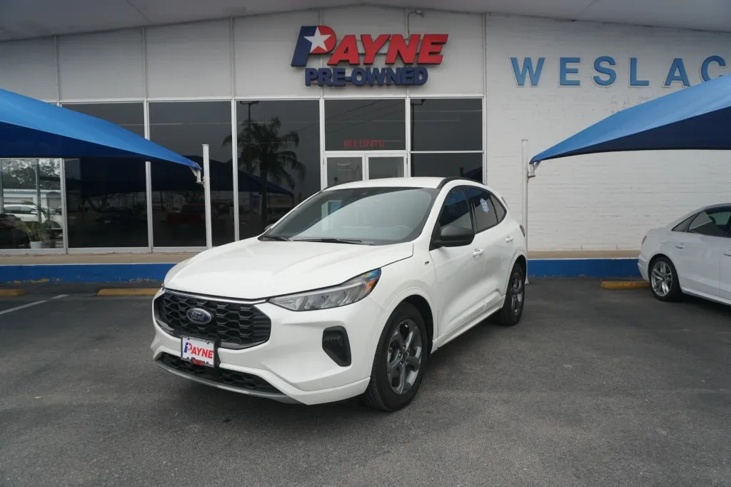 2023 Ford Escape ST-Line 2023 Ford Escape ST-Line