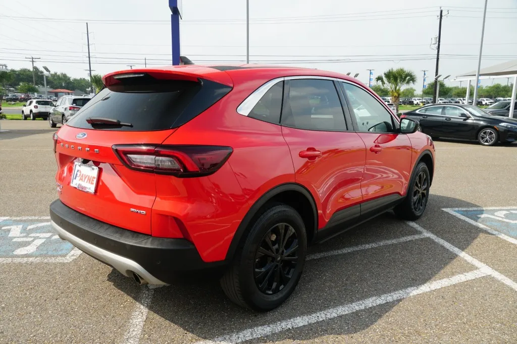 2024 Ford Escape Active