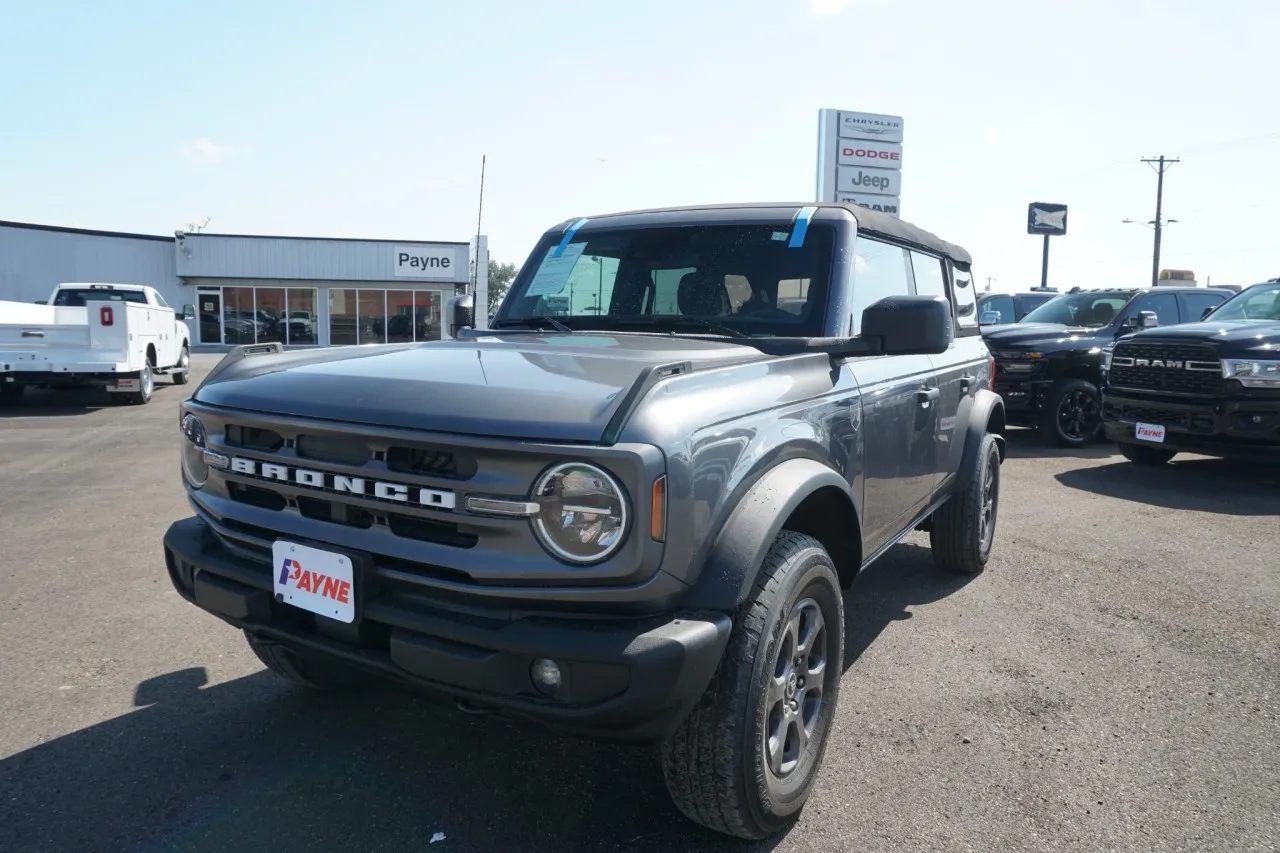 2023 Ford Bronco Base