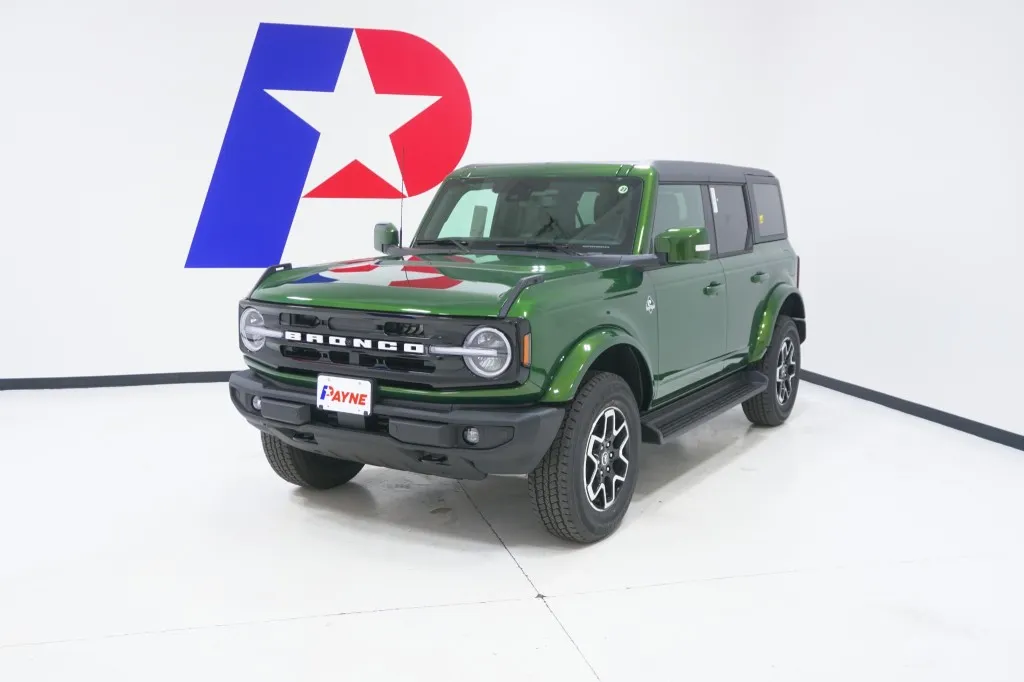 2025 Ford Bronco Outer Banks