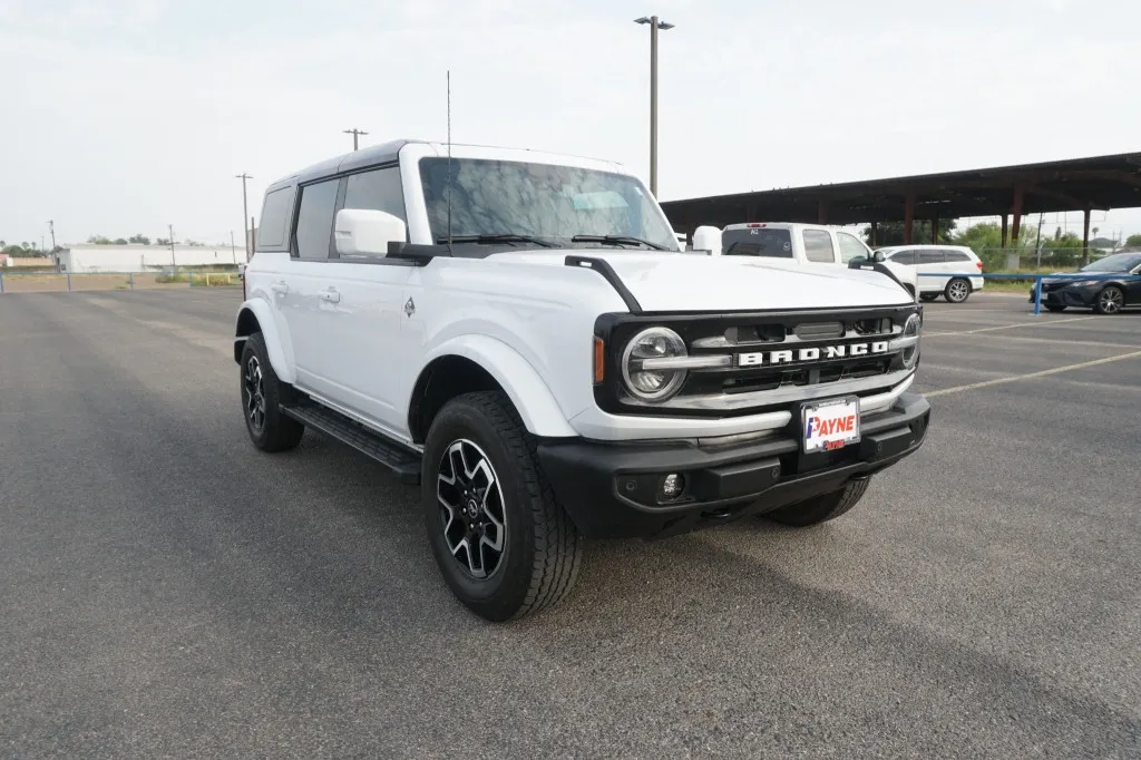 2024 Ford Bronco Outer Banks