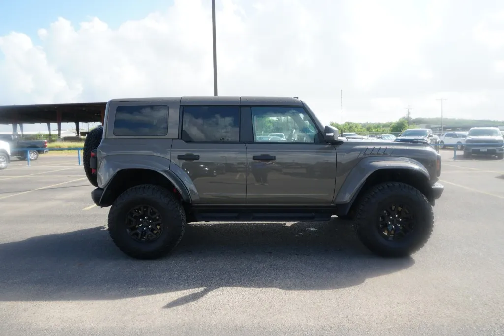 2025 Ford Bronco Raptor