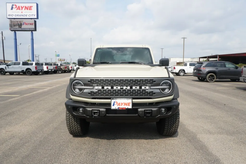 2026 Ford Bronco Badlands