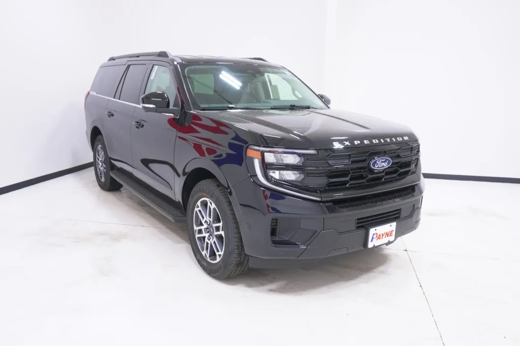 2026 Ford Expedition Max Active