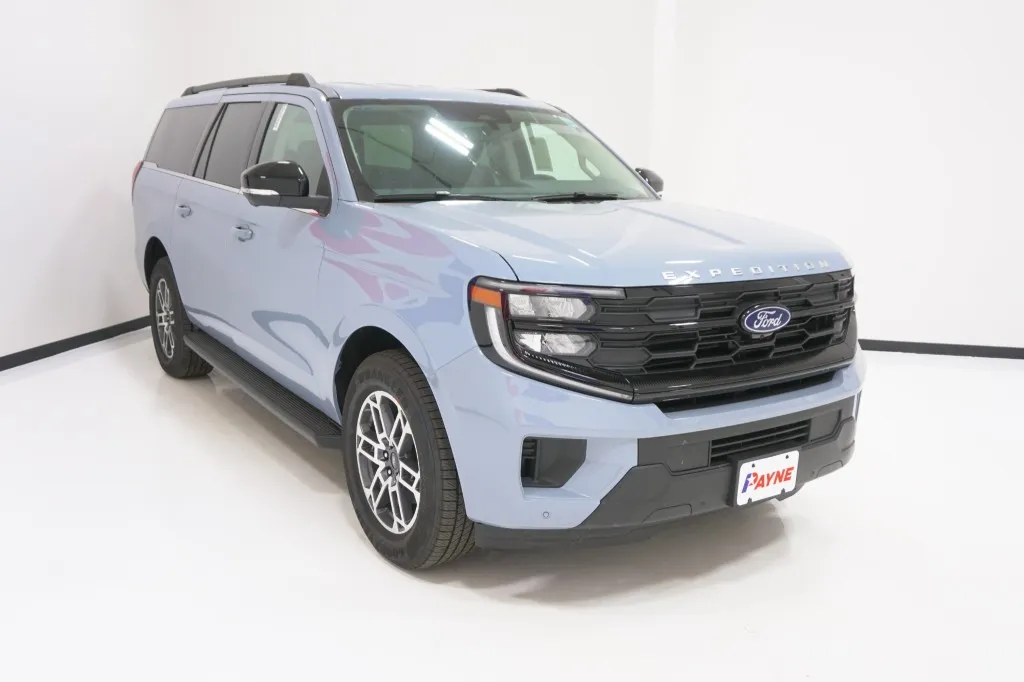 2026 Ford Expedition Max Active