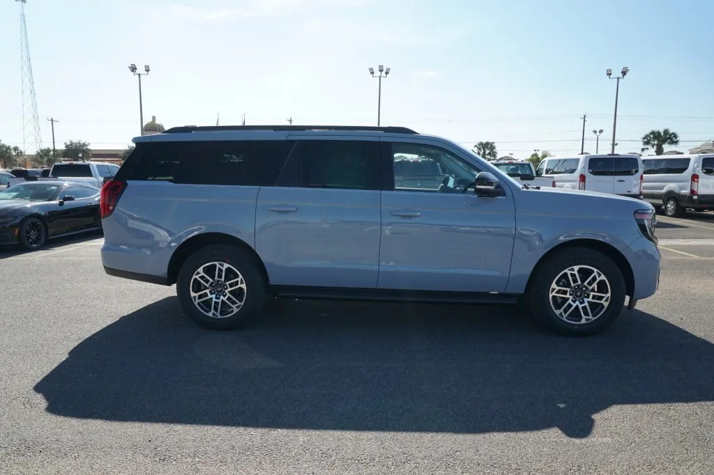 2026 Ford Expedition Max Active
