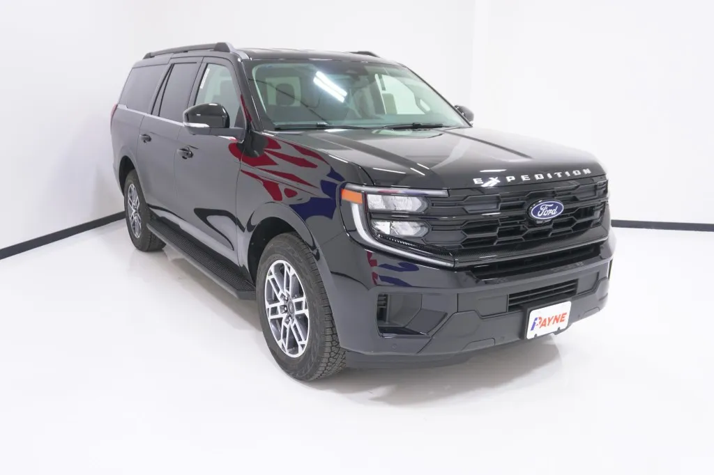 2026 Ford Expedition Max Active