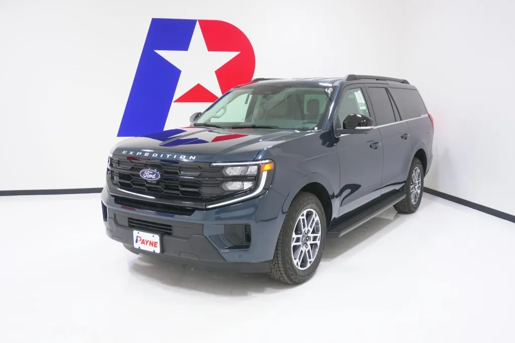2026 Ford Expedition Max Active