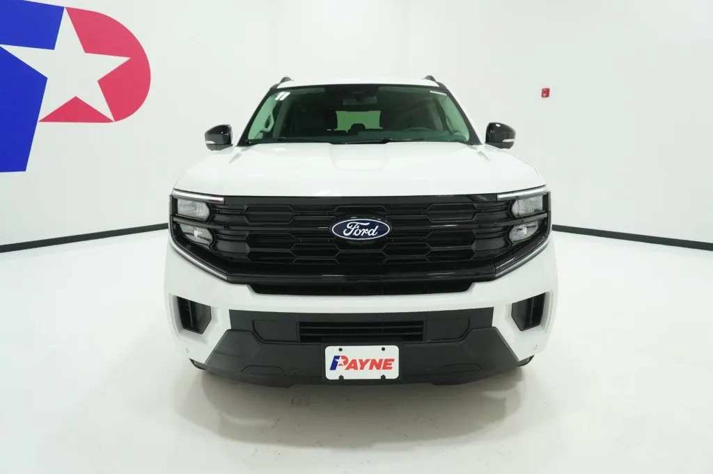 2027 Ford Expedition Active
