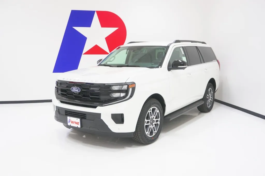 2026 Ford Expedition Active