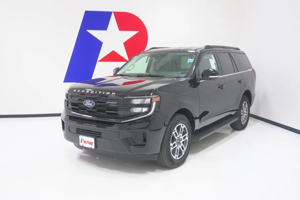 2026 Ford Expedition Active