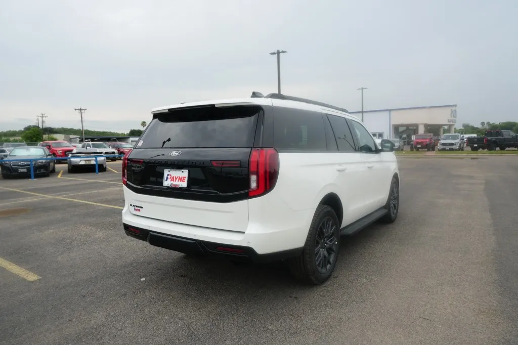 2026 Ford Expedition Platinum