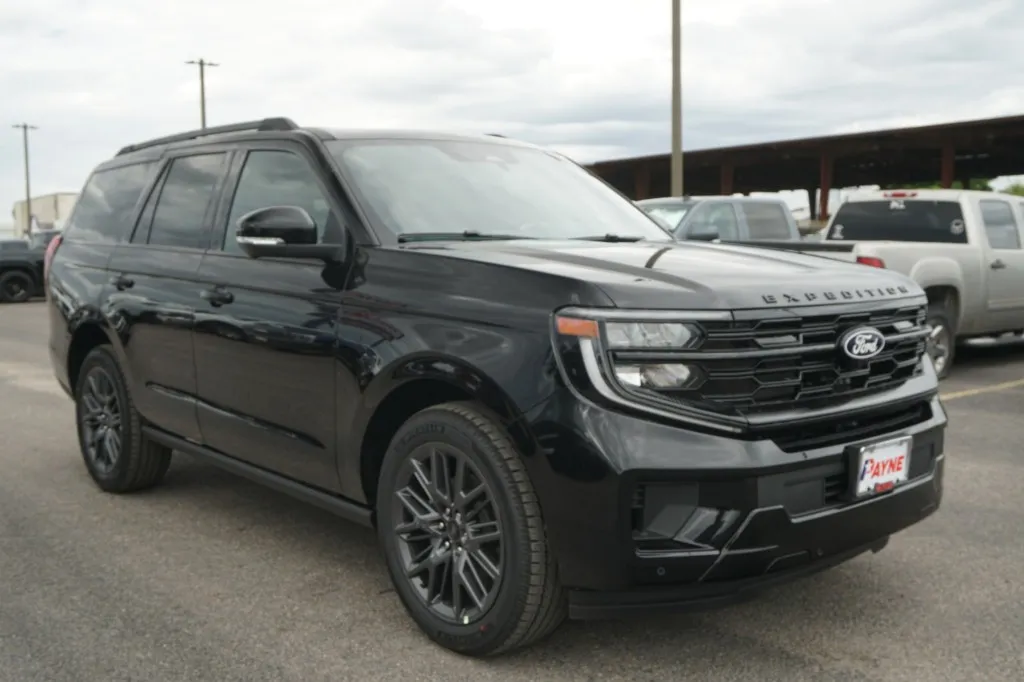 2027 Ford Expedition Platinum