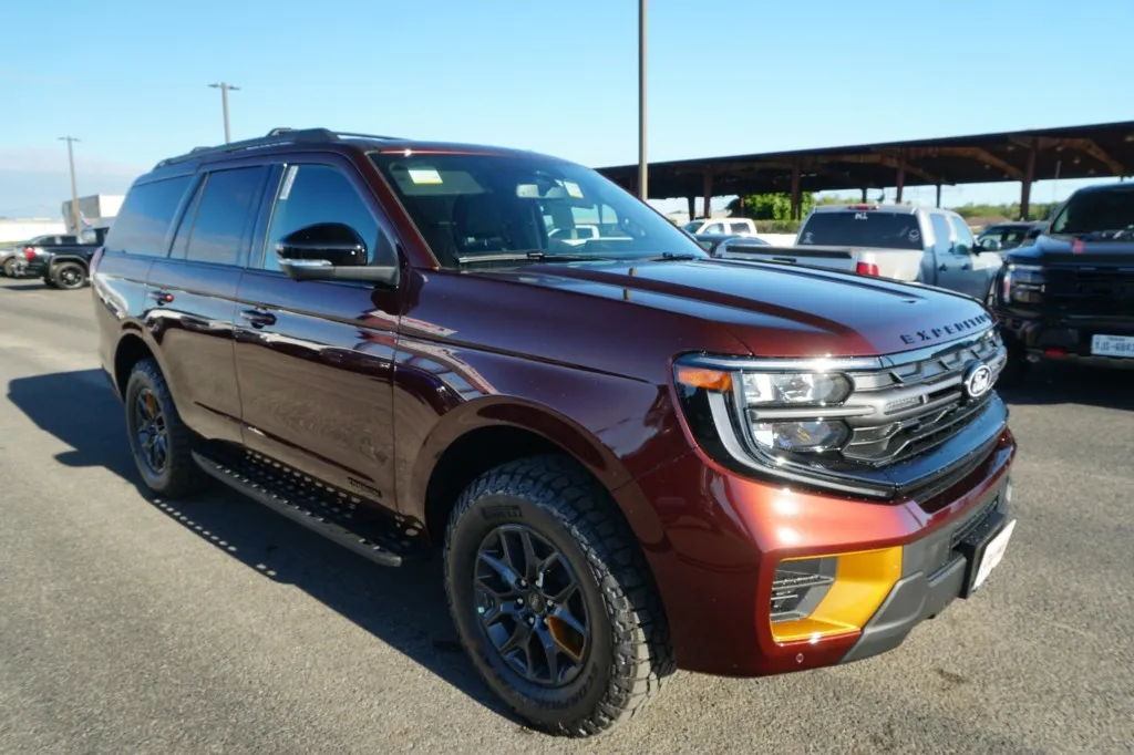 2027 Ford Expedition Tremor