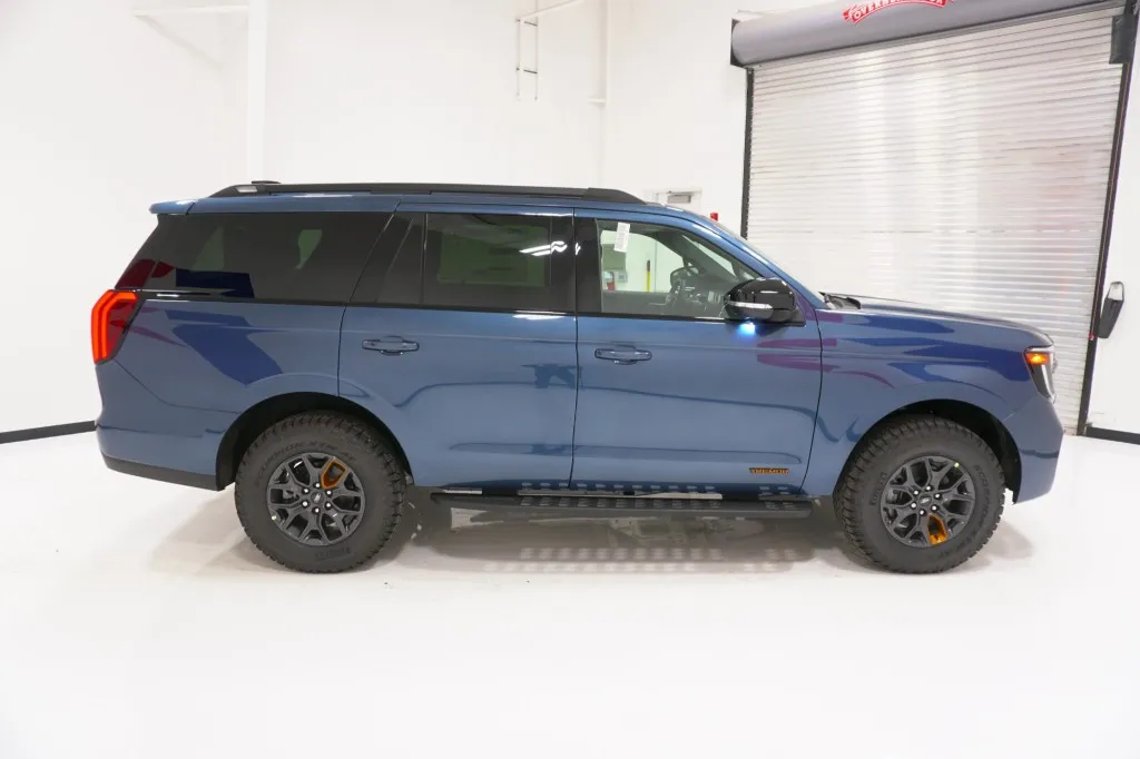 2027 Ford Expedition Tremor