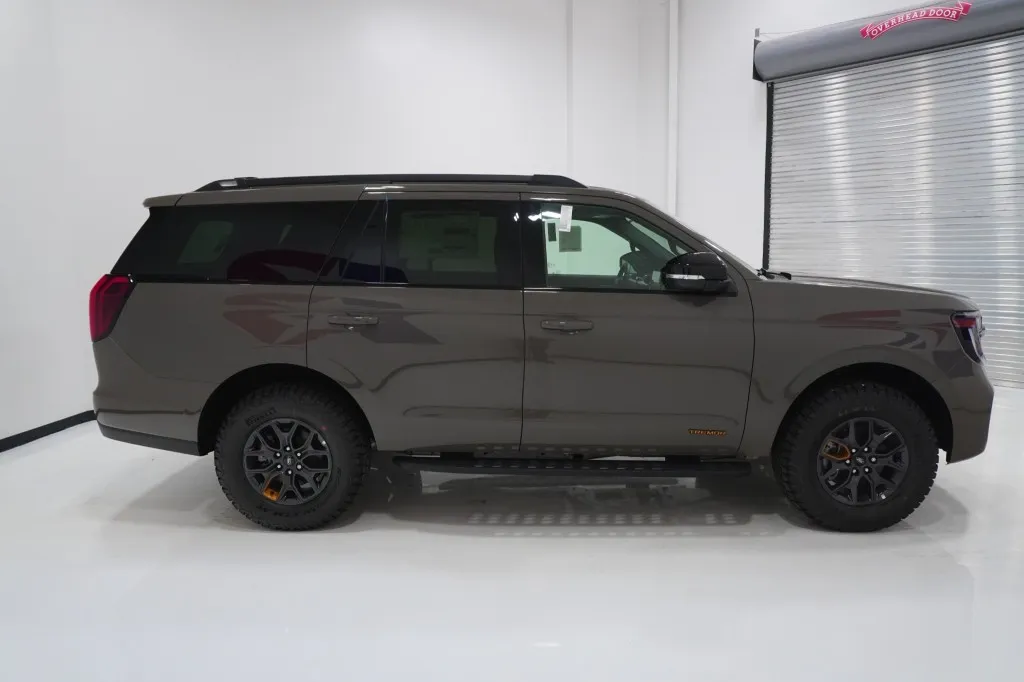 2027 Ford Expedition Tremor