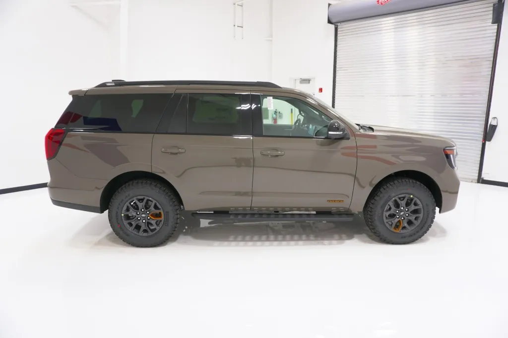 2027 Ford Expedition Tremor