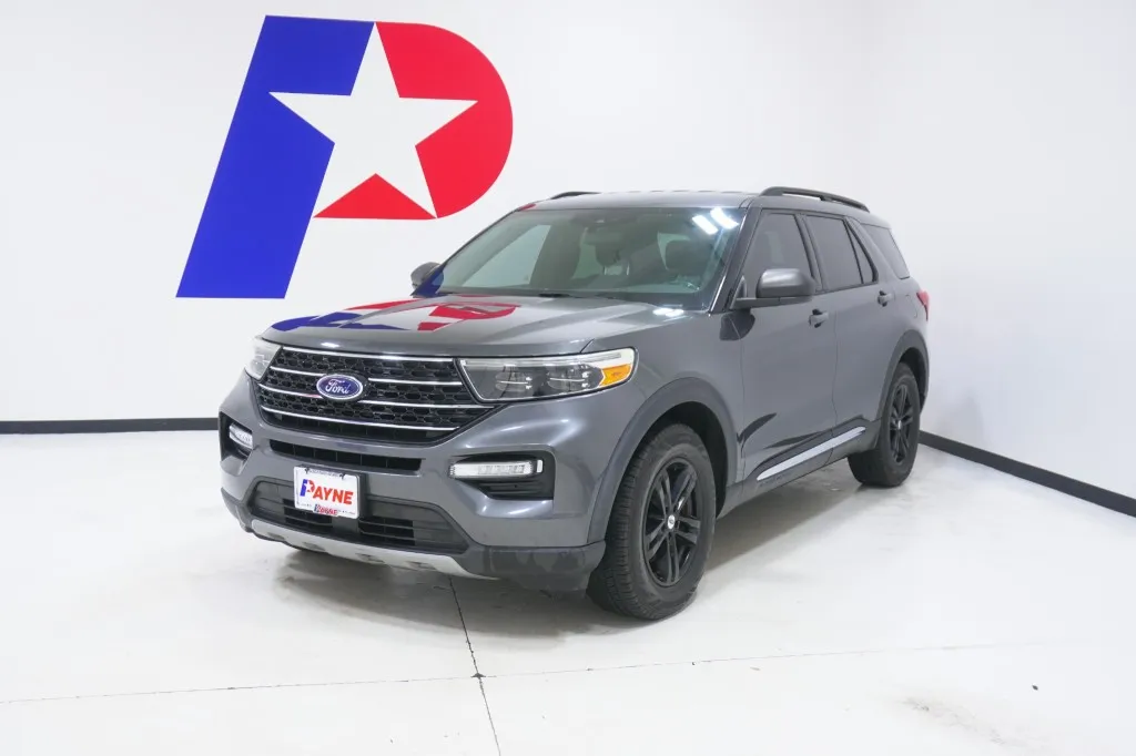 2020 Ford Explorer XLT's photo