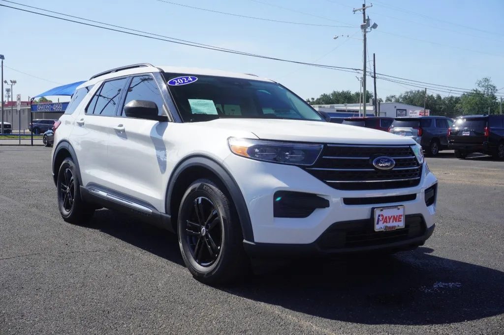 2024 Ford Explorer XLT
