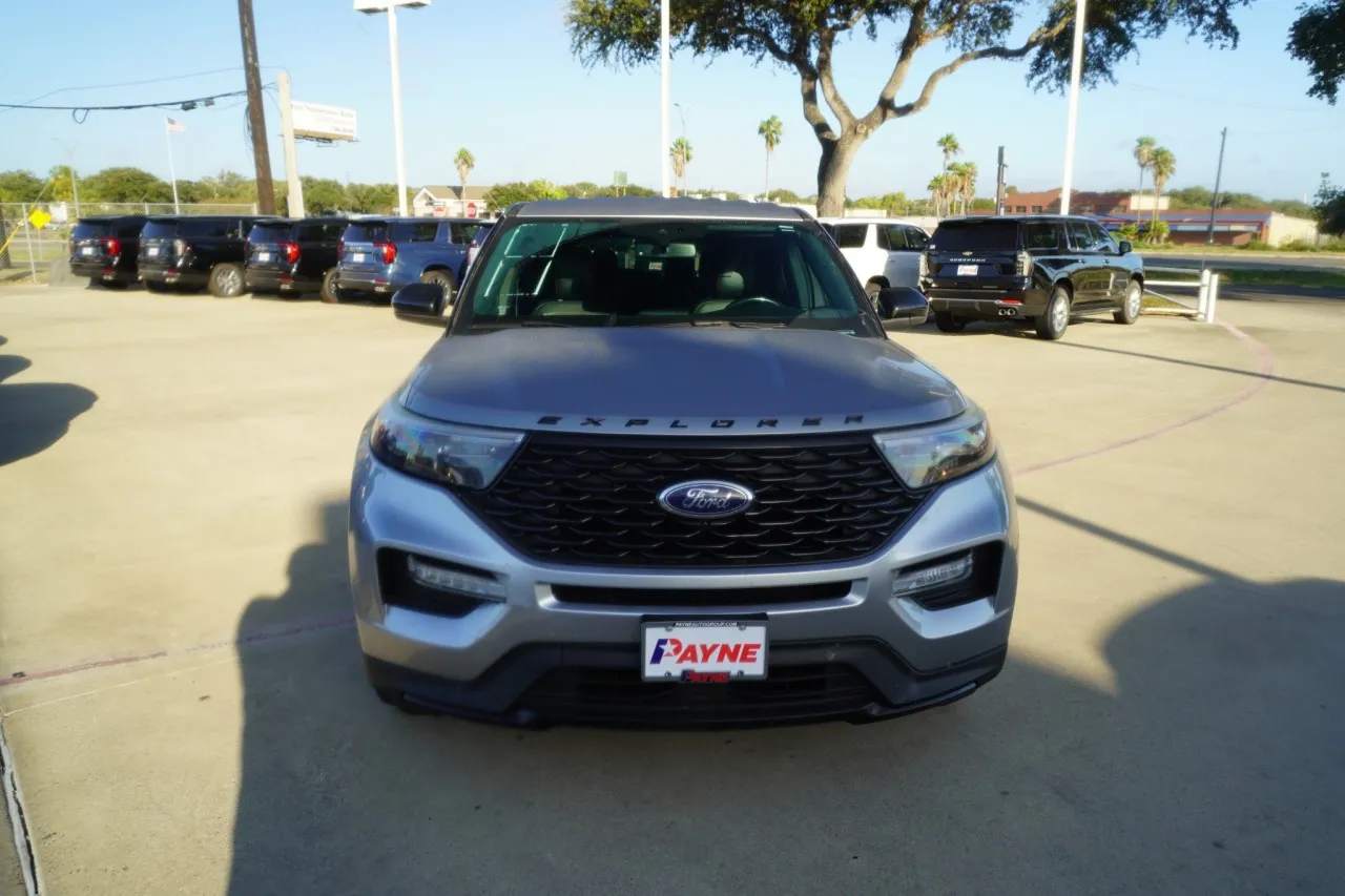 2022 Ford Explorer ST-Line