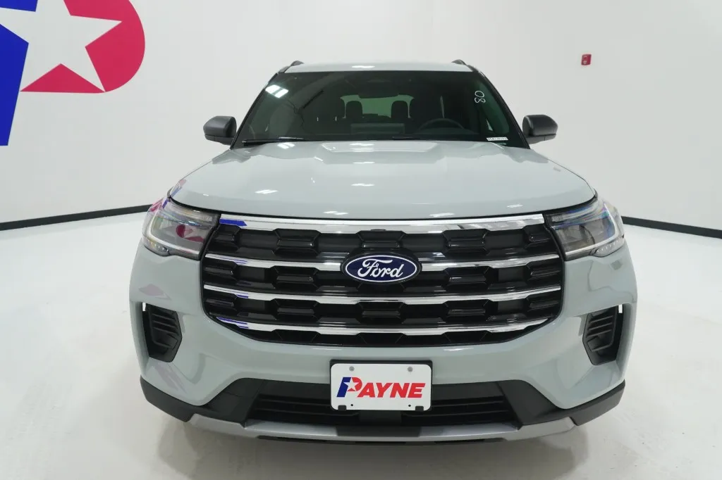 2027 Ford Explorer Active w/200A Pkg