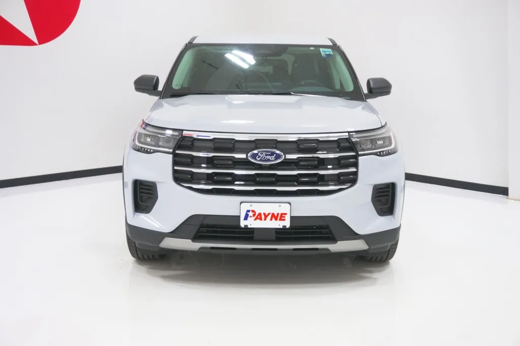 2026 Ford Explorer Active w/100A Pkg