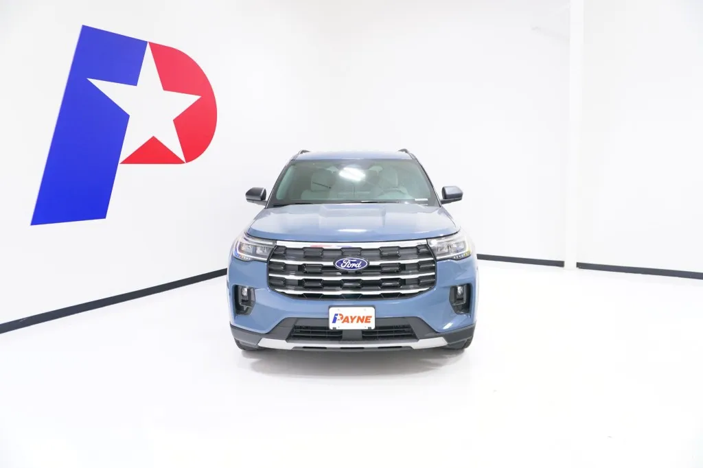 2027 Ford Explorer Active w/200A Pkg