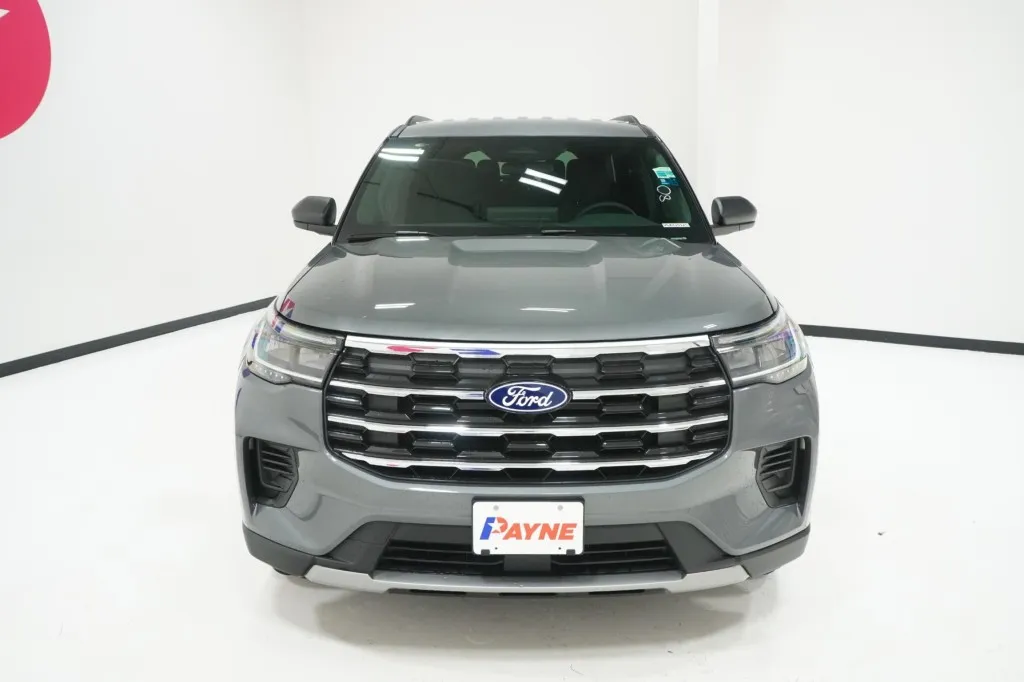 2027 Ford Explorer Active w/200A Pkg