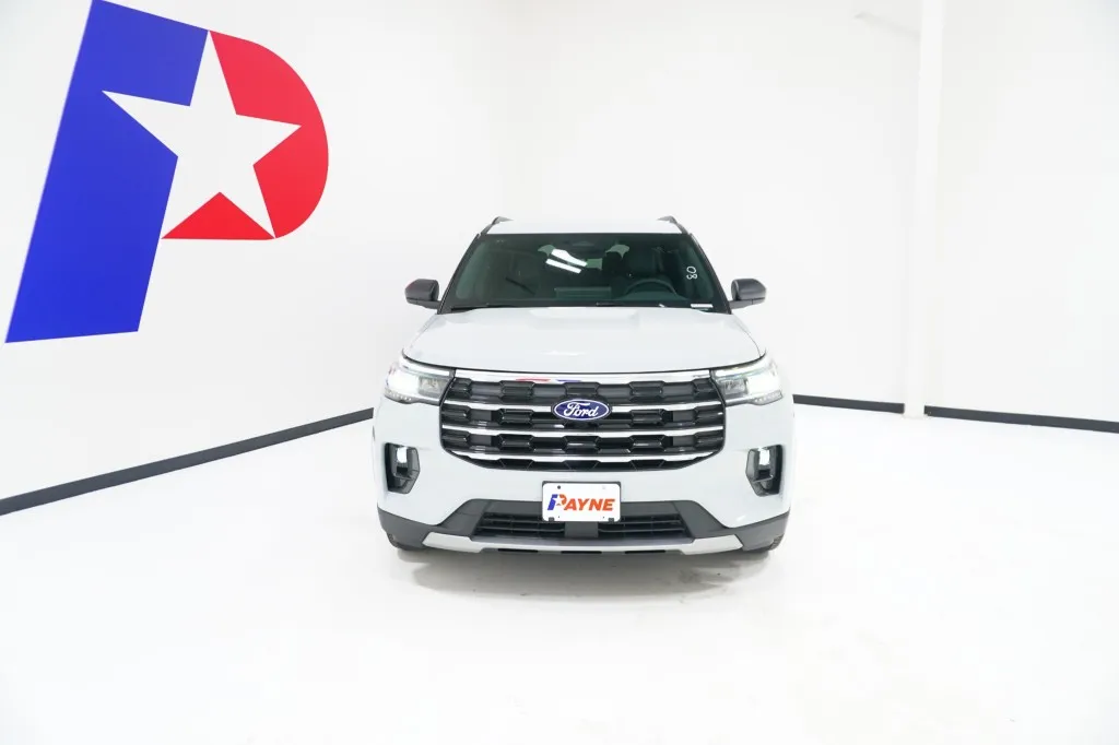 2027 Ford Explorer Active w/200A Pkg
