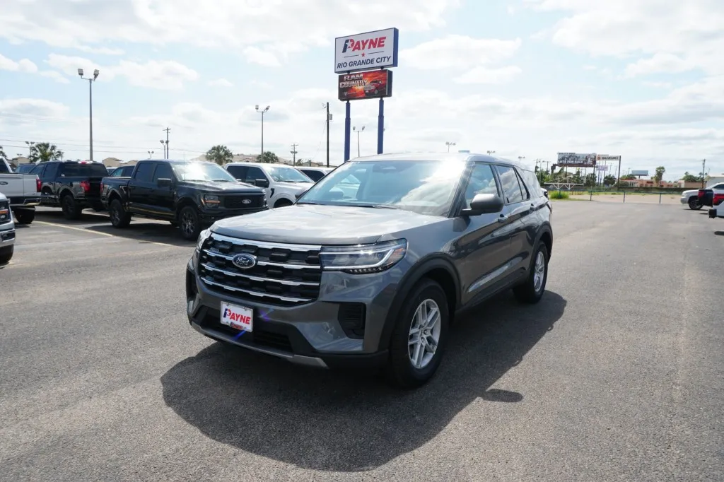 2026 Ford Explorer Active w/100A Pkg
