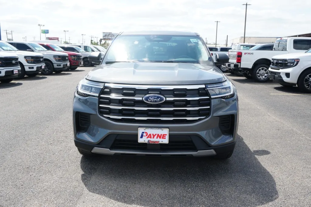 2026 Ford Explorer Active w/100A Pkg