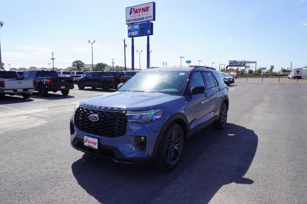 2026 Ford Explorer ST-Line