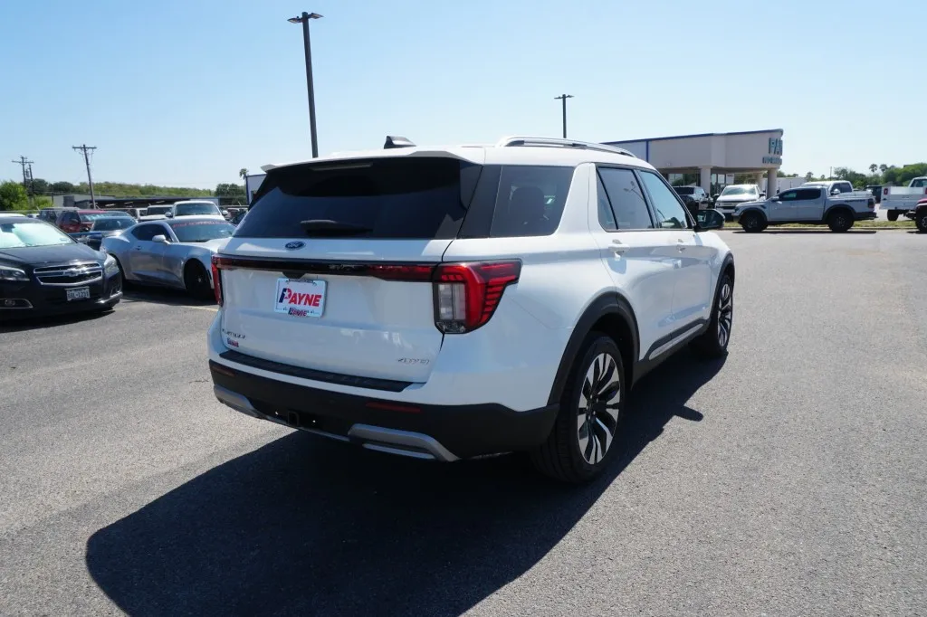 2026 Ford Explorer Platinum