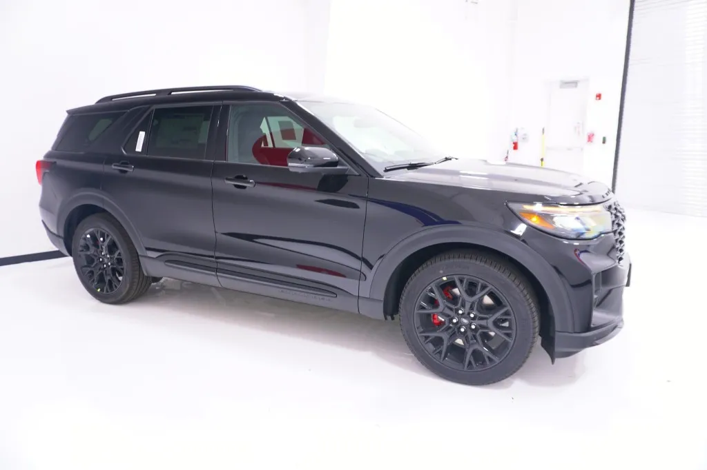 2027 Ford Explorer ST