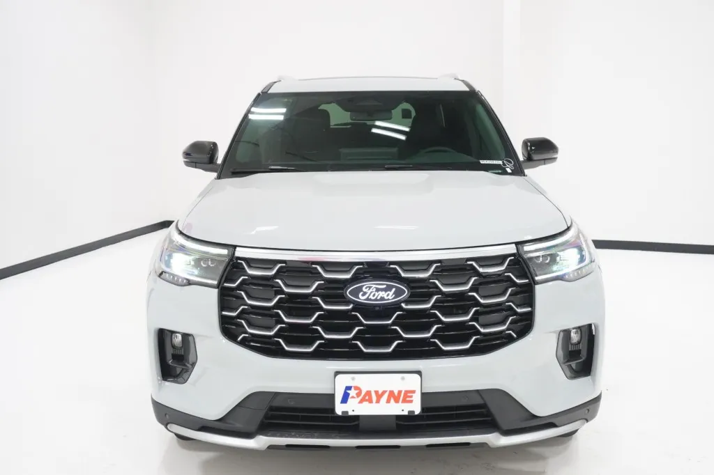 2027 Ford Explorer Platinum