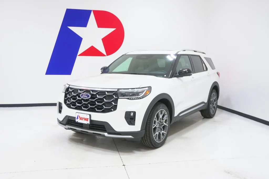 2025 Ford Explorer Platinum
