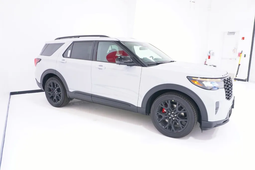 2027 Ford Explorer ST