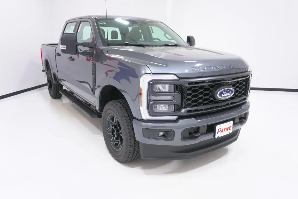 2026 Ford Super Duty F-250 SRW STX