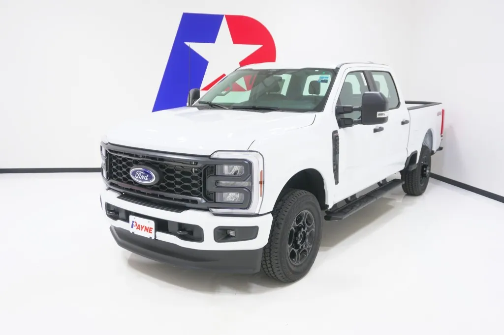 2026 Ford Super Duty F-250 SRW STX