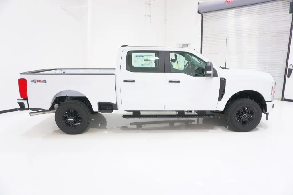 2026 Ford Super Duty F-250 SRW STX