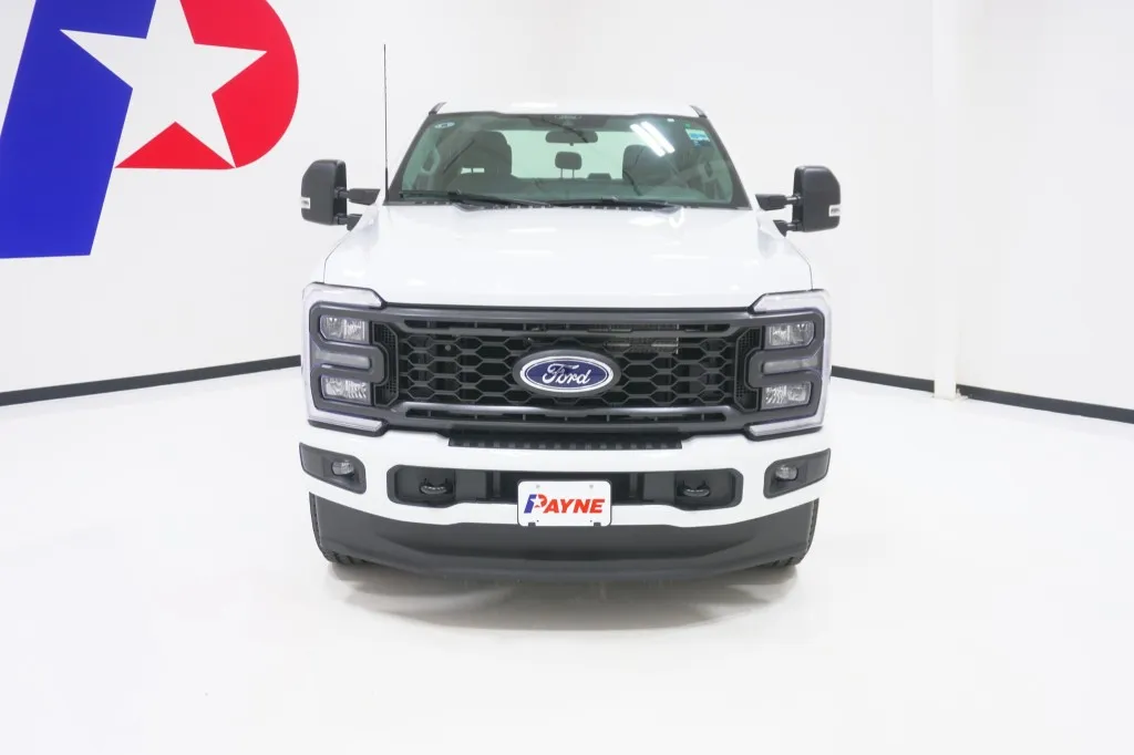 2026 Ford Super Duty F-250 SRW STX