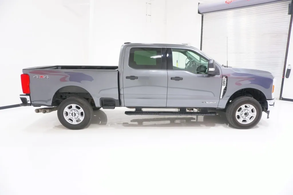 2025 Ford Super Duty F-250 SRW XLT