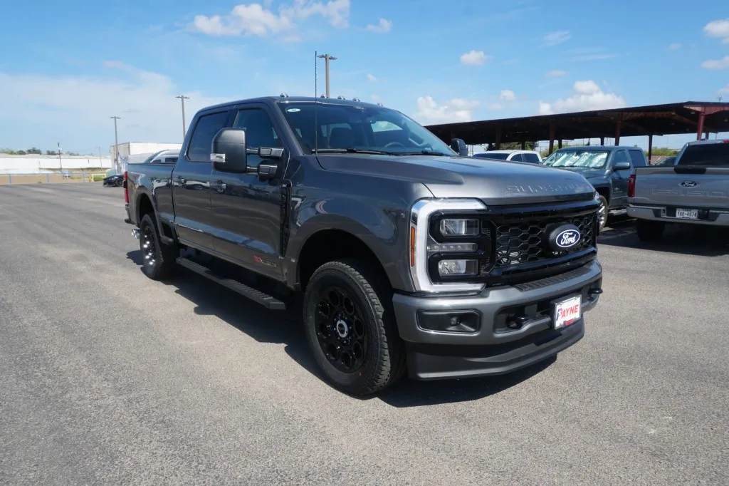 2027 Ford Super Duty F-250 SRW XL