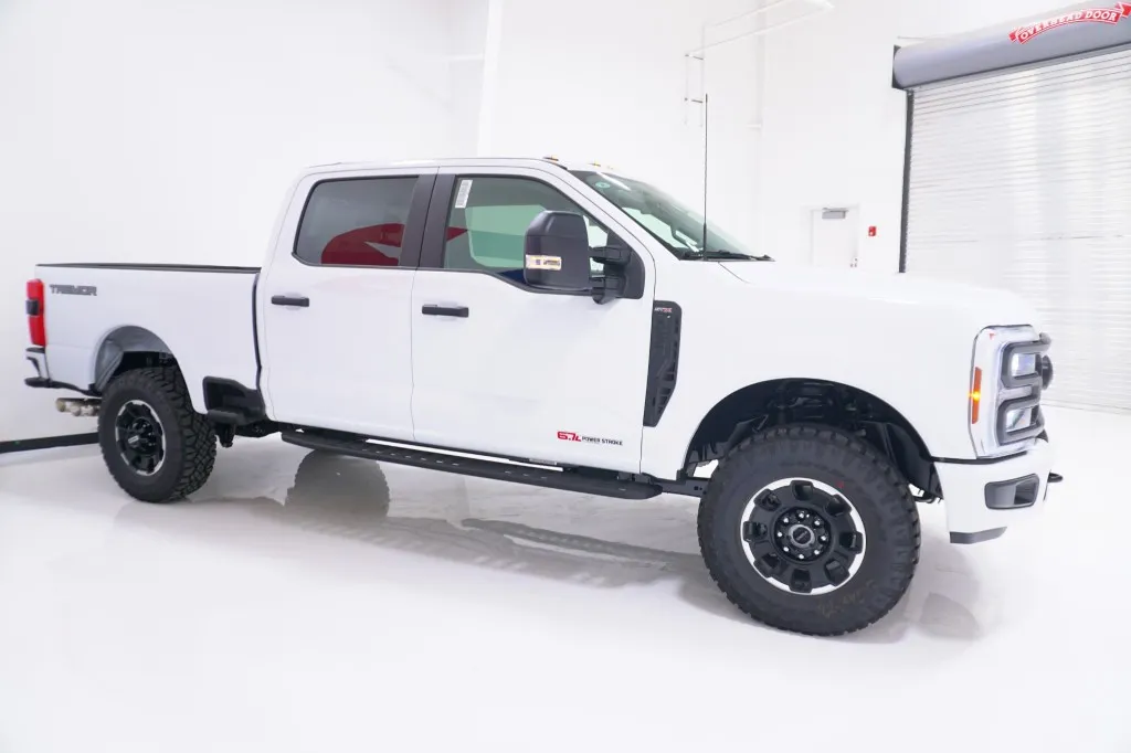 2027 Ford Super Duty F-250 SRW Tremor